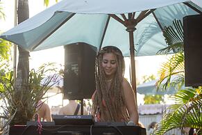 Clandestino - Hostel