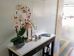 Green World Palace Hotel