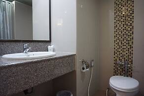 Green World Palace Hotel