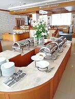 Green World Palace Hotel