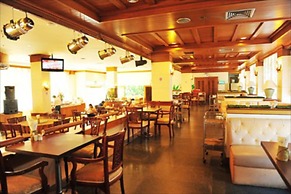 Green World Palace Hotel