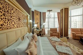 Dilimah Premium Luxury Hotel