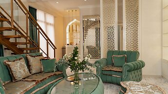 Dilimah Premium Luxury Hotel