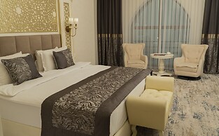 Dilimah Premium Luxury Hotel