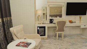 Dilimah Premium Luxury Hotel