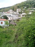 Traditional Guest Home Dimou