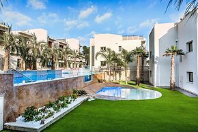 Calma Holiday Villas