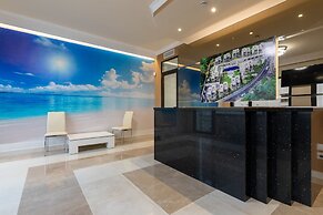 Calma Holiday Villas