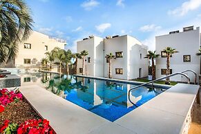 Calma Holiday Villas