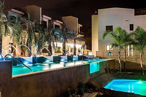 Calma Holiday Villas