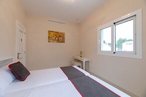 Calma Holiday Villas