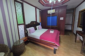 Ruean Mai Chaylay Songkhla