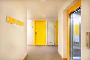 Bloomrooms @ Janpath