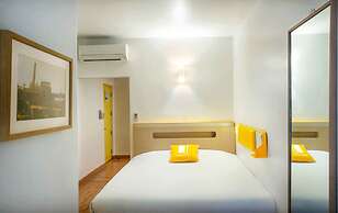 Bloomrooms @ Janpath