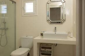 Amaris Mykonian Residence