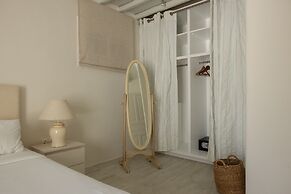 Amaris Mykonian Residence