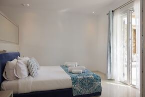 Amaris Mykonian Residence