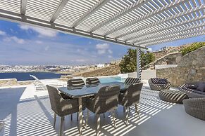 Amaris Mykonian Residence