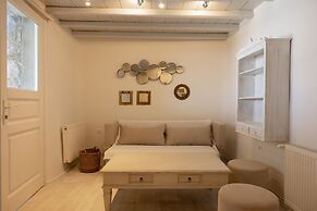 Amaris Mykonian Residence