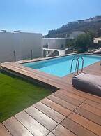 Amaris Mykonian Residence