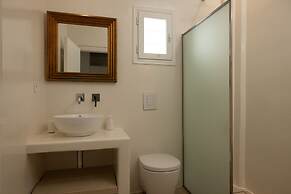 Amaris Mykonian Residence