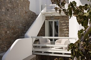 Amaris Mykonian Residence