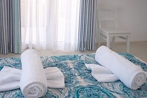 Amaris Mykonian Residence