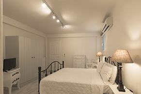 Amaris Mykonian Residence