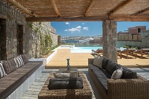 Amaris Mykonian Residence