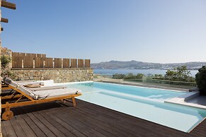 Amaris Mykonian Residence