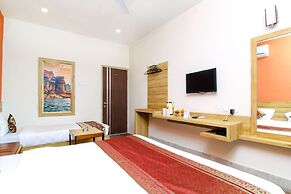 Hotel R B International