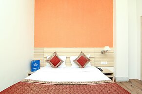 Hotel R B International