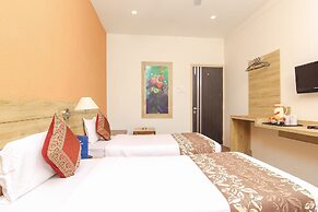 Hotel R B International