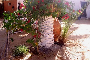 Hébergement Proche de Désert à Douz