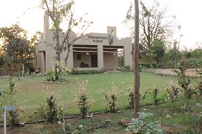 Tathastu Pench