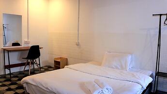 iHome Boutique Hotel