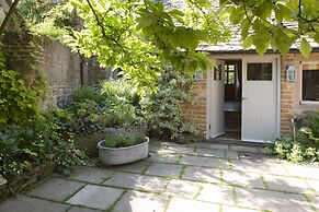 The Old Post Office Adlestrop