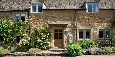 The Old Post Office Adlestrop