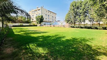 Hotel The Mewar