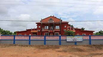 Waterfront Paradise Resort