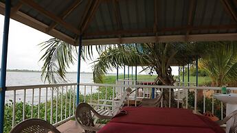 Waterfront Paradise Resort