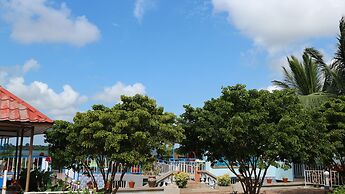 Waterfront Paradise Resort