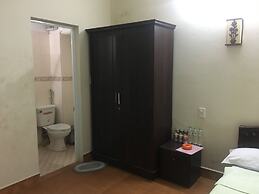 Black Pearl Cat Ba Hostel