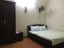 Black Pearl Cat Ba Hostel