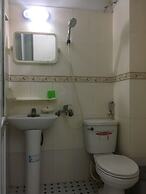 Black Pearl Cat Ba Hostel