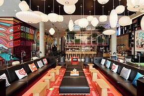 citizenM Seattle South Lake Union
