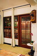 Ah We Wa Premier Cottage in the Grove