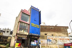 FabExpress Travelers Lodge