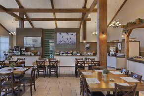 Nofey Gonen Holiday Village