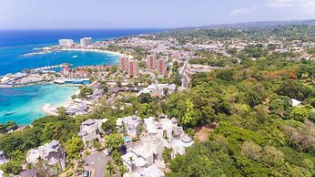 Spectaculer View at Columbus Heights